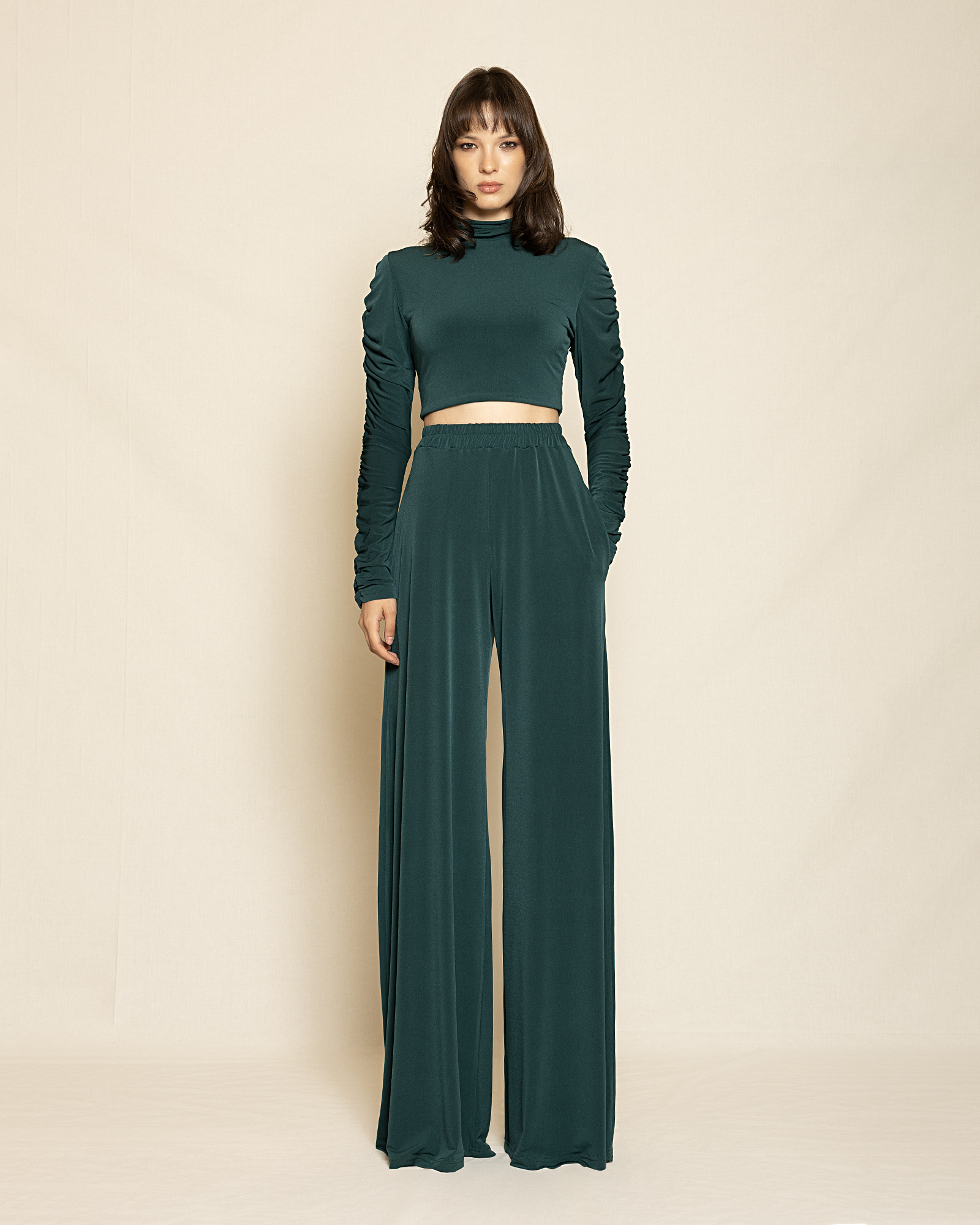 0190 - 0191 Ruched Sleeve Crop Top ST-0190 Green - Image 1